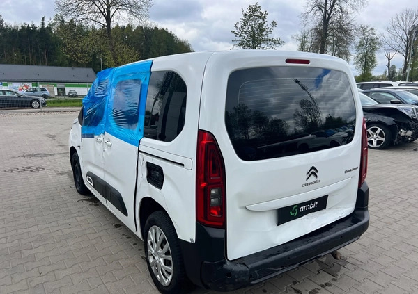Citroen Berlingo cena 31900 przebieg: 139277, rok produkcji 2019 z Nowogard małe 137